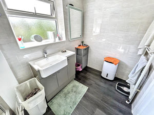 Photo 16- click for photo gallery